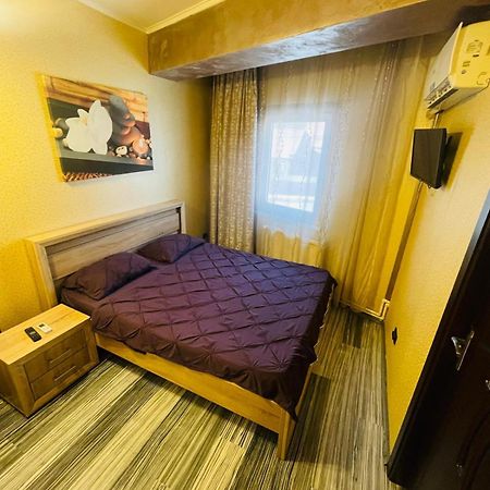Urban Rez Suites Яссы Экстерьер фото
